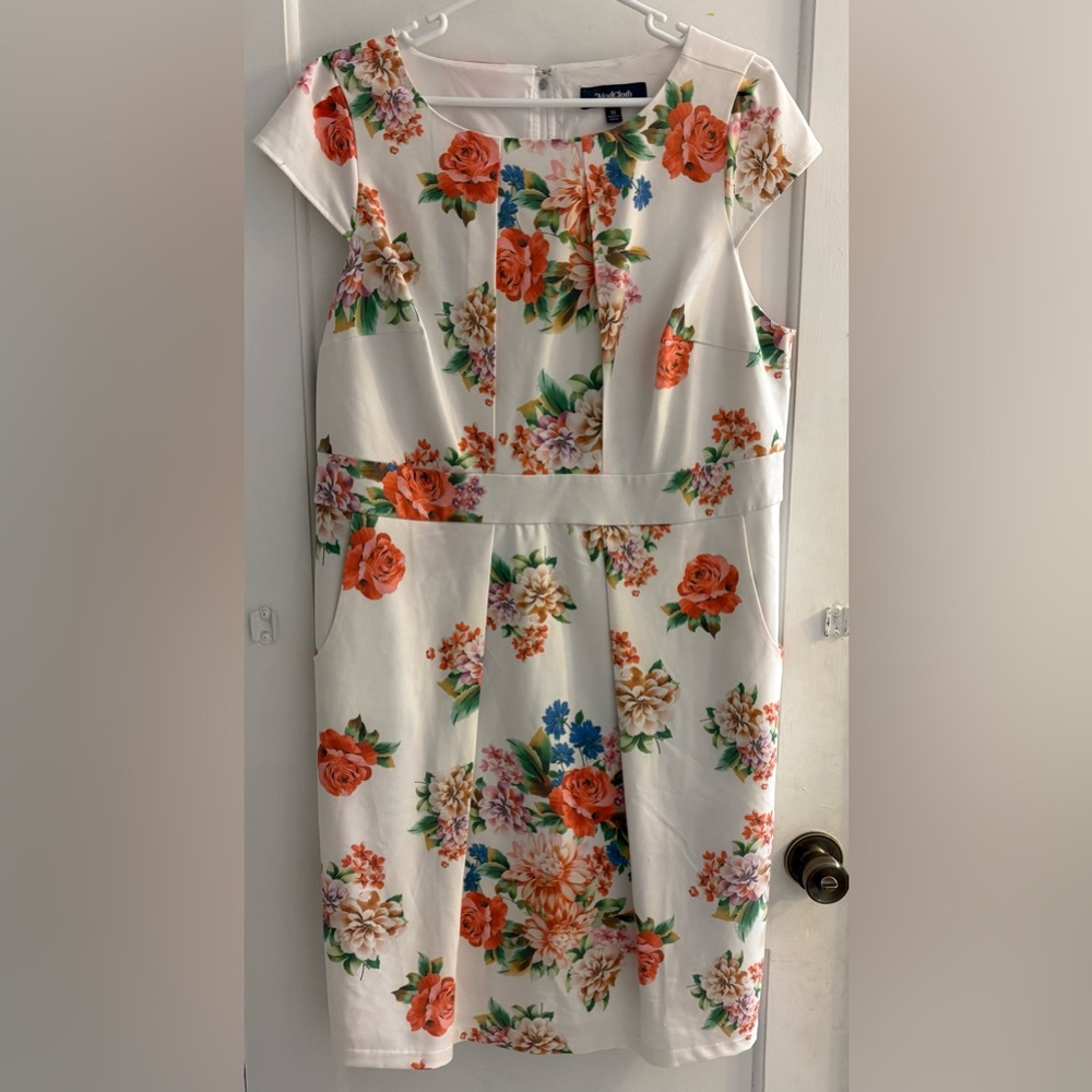 ModCloth Women's Elegant Reflections Floral Sheath Dress Size 1X